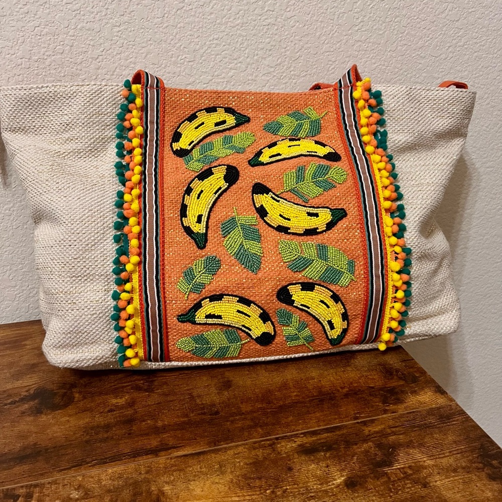 Special Edition A&B Banana Tote Bag - Picture 5 of 13